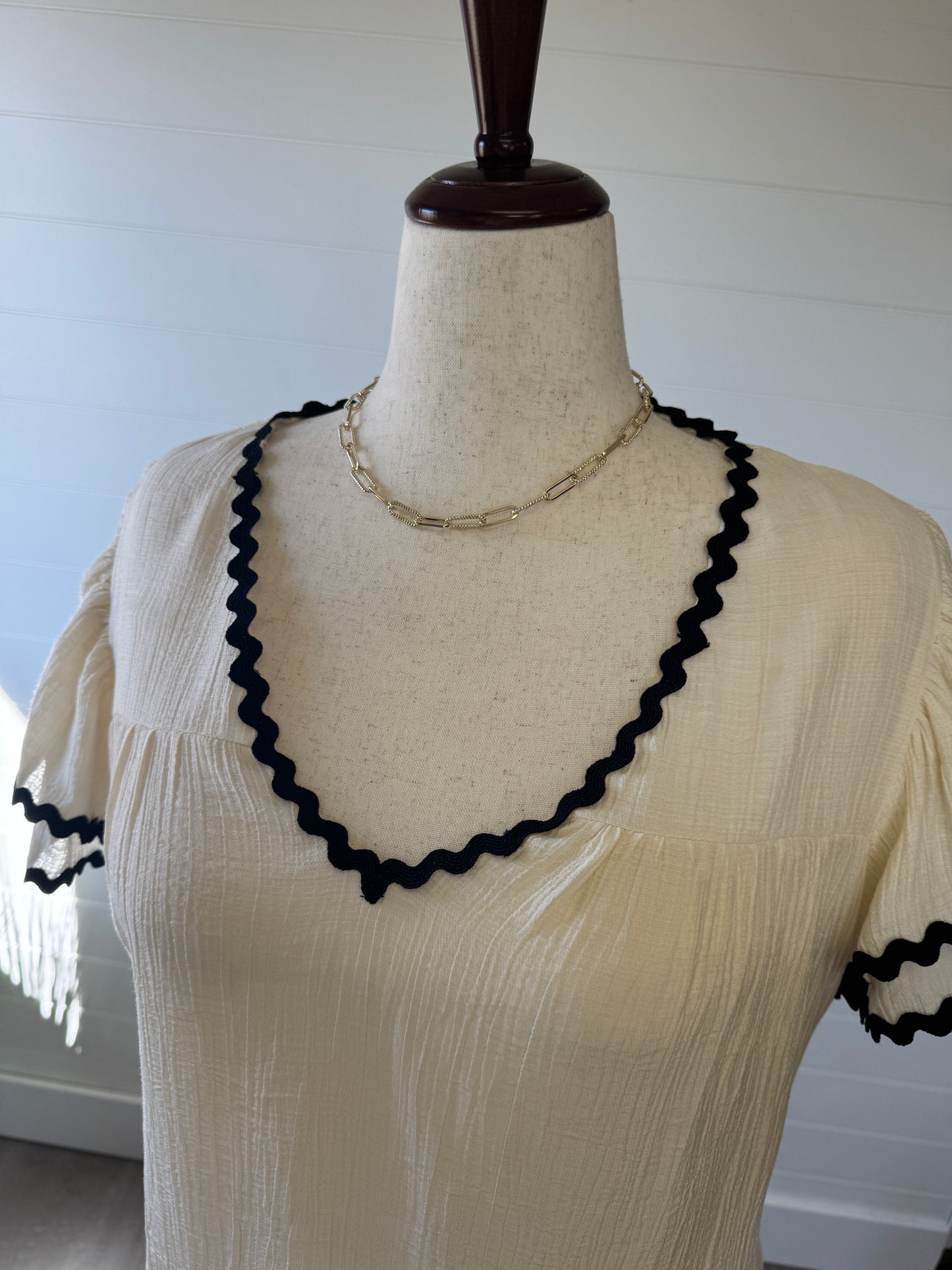 Willow Wavy Trim Top